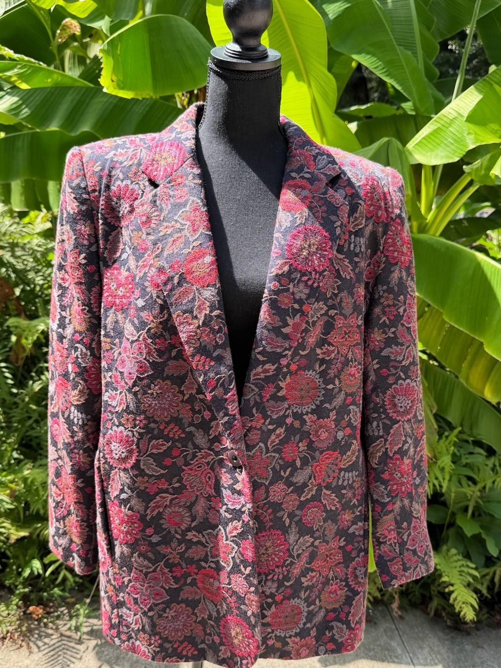 Vintage Giancarlo Ferrari Tapestry Floral Jacket - Size Large with Shoulder Pads